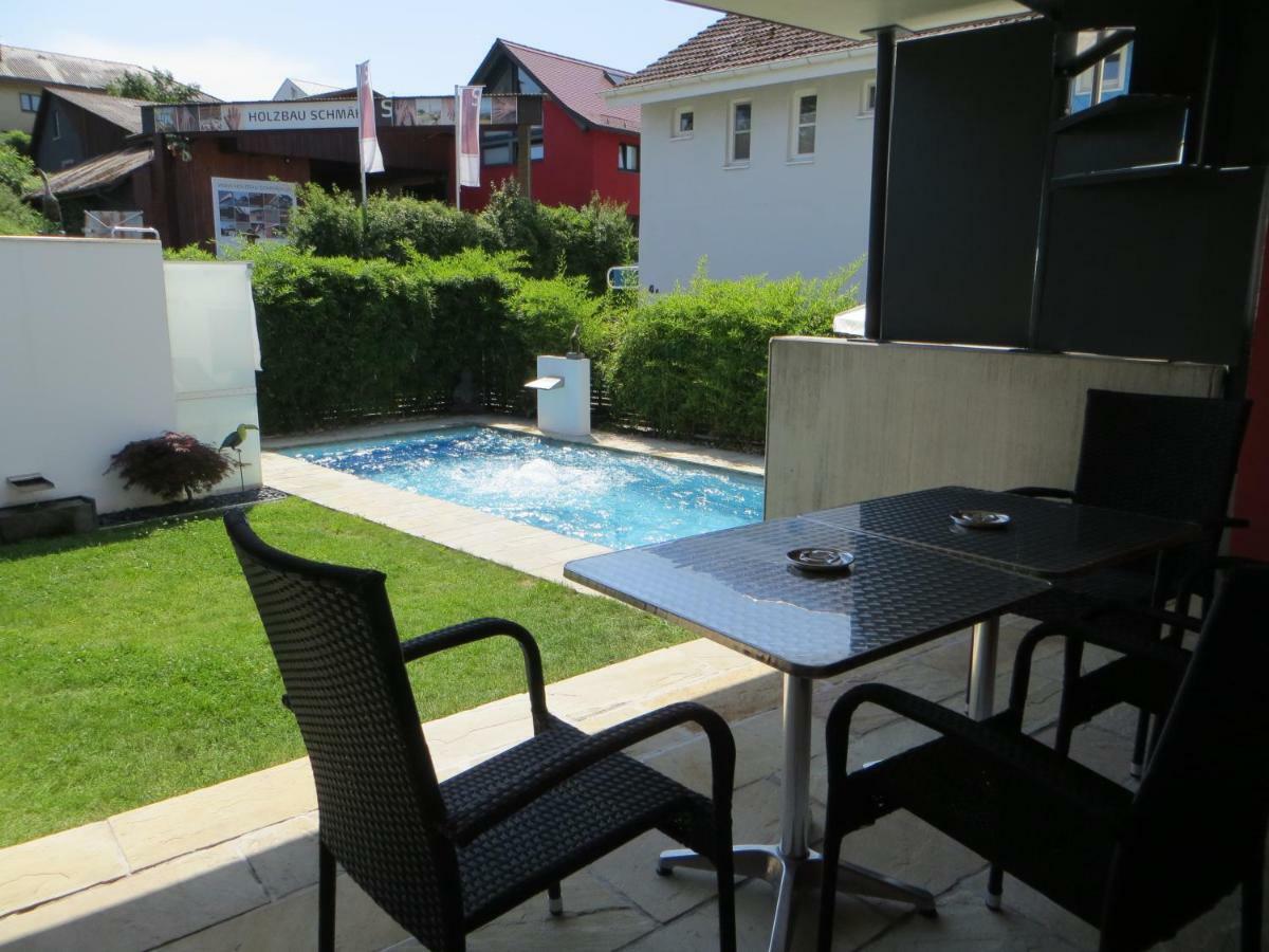 Gaestehaus Sommertal Mit Pool Im Garten, Eigener Parkplatz, 800M Zum Bodensee, 300M Zur Altstadt Меерсбург Экстерьер фото